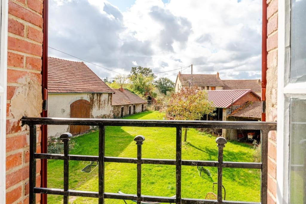 Maison Au Chateau Сasa de vacaciones La Celle (Auvergne)